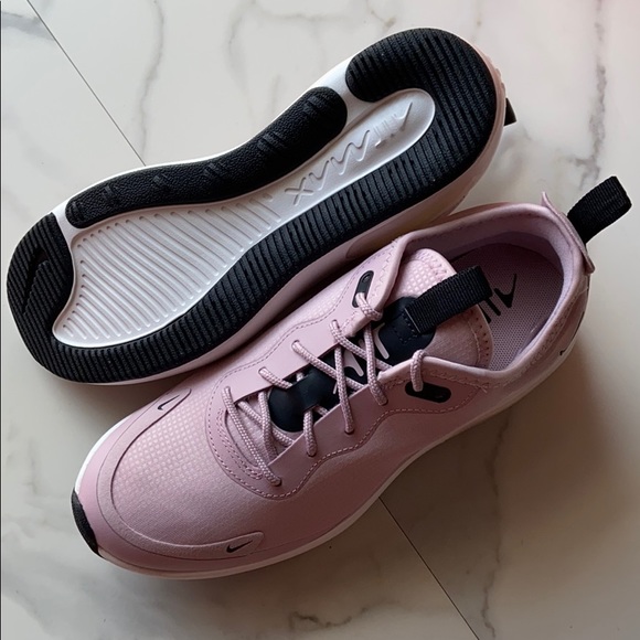 NWT Nike Air Max DIA - Picture 8 of 8